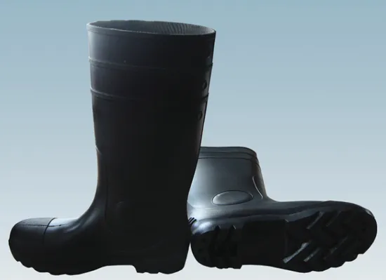 Custom PVC Boots Plastic Work Shoes Men Women Anti-Slip Waterproof Steel Toe Rain Boots Medical Shoesp