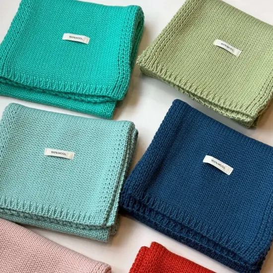 Warm Knitted Fashion Scarf Custom Logo High Quality Scarf