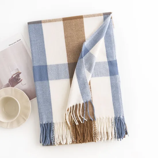 New Style Women′s Sweet Wind Warm Plaid Scarf Winter Fashion Cashmere Scarf