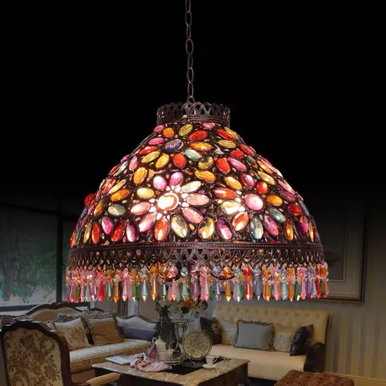 Vintage Elegant Crystal Decorated Metal Chandelier
