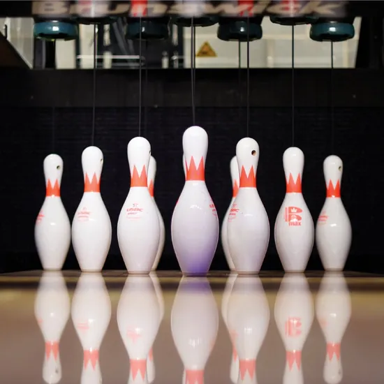 String Bowling Machine with String Bowling Alley Installation for Sale