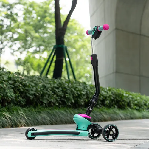 Kids Tri Wheels Scooter Alien Scooter (GS-002DS3)