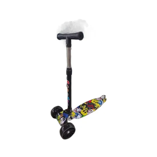 Graffiti Children′s Scooter Folding Four Wheel Flash Sliding Three Speed Adjustable Hummer Wheel One Click Folding Scooter