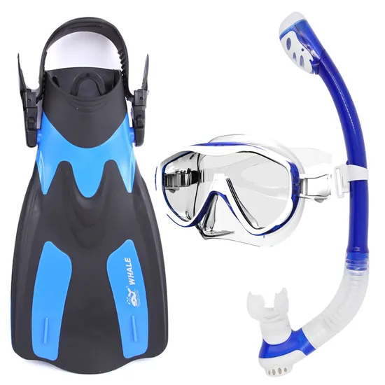 2016 Black Latest Professional Diving Masks, Snorkels, Diving Sets with Silicone Material