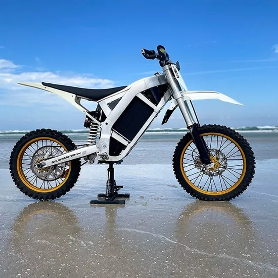 High Power Sine Wave Control 10KW 72V 120kmh 120KG Brushless Gearless Sport Racing Electric Motorcycle with Swappable Battery