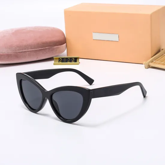 Luxury Designer Sun Glasses Retro Women Mirror Brand Sunglasses