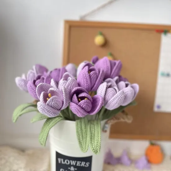 2025 Best Flower Gift Artificial Single Flower Finished Handmade Gift High-Quality Tulip Crochet Gift