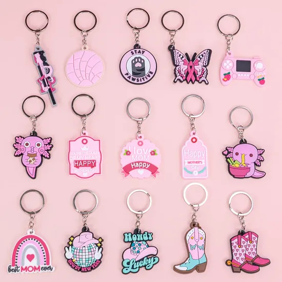 Hot Sale 2D Soft Custom Cartoon Anime Pink Heart Mom Keychains Accessories