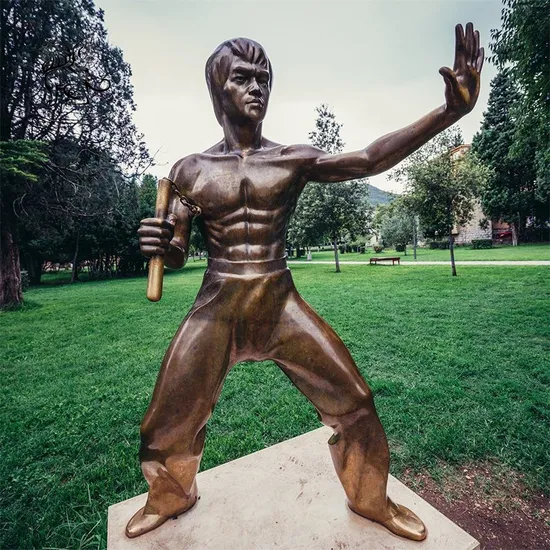 China Manufacturer Outdoor Garden Decoration Metal Craft Bronze Bruce Lee Statue Sculpture Bfsr-60