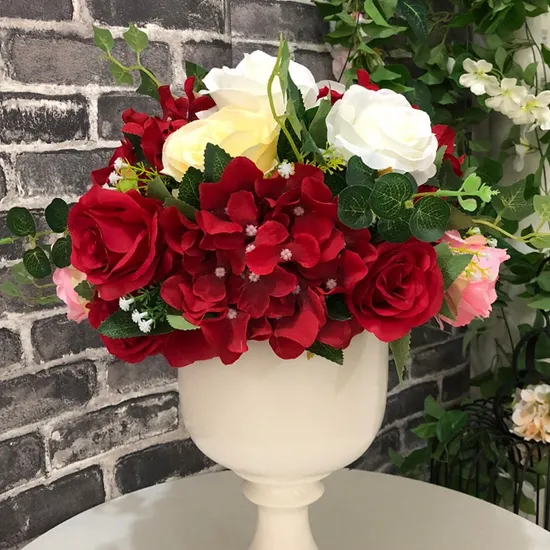 Customized Romantic Artificial Flower Ball for Dining Table Decoration