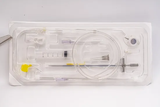 Hospital Needle Set with Disposable Port System for Patient Care