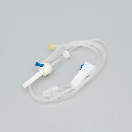 Five Years Flow Regulator Blue Film Price Infusion Set with Needle