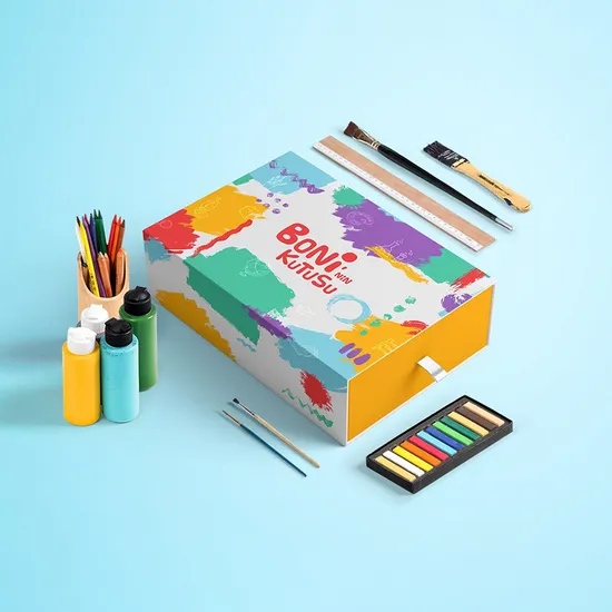 Custom Handmade Logo Recycled Cardboard Packaging Magnetic Closure Black Foldable Paper Gift Boxes for Play Box