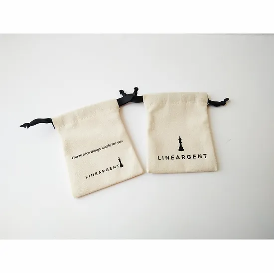 Wholesale Customization Pochette Bijoux Jewelry Packing Fabric Drawstring Bag Cotton Drawstring Bag Small Drawstring Pouch Bag with Black Ribbon and Black Logo