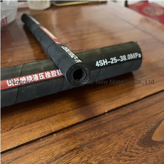 Extremly High Pressure 4 Spiral Steel Wire Reinforced Hydraulic Hose Pipe
