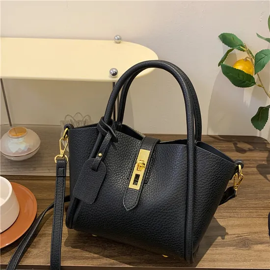 Tote Bag Women′s Luxury Handbags Elegant Shoulder Tote, Versatile Crossbody Commuter Handbags
