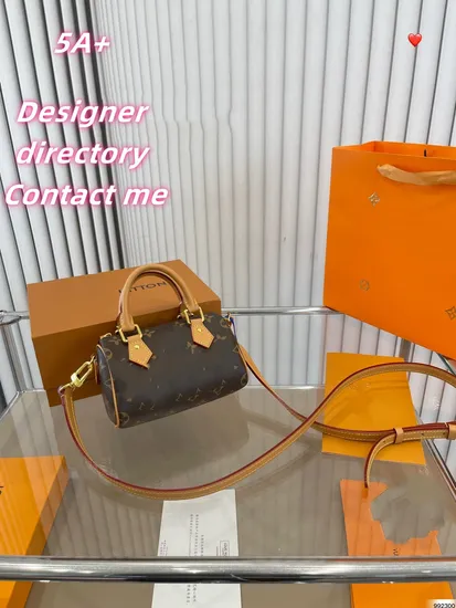 2024 New Women′ S Fashion Classic Design High End Lady Handbag