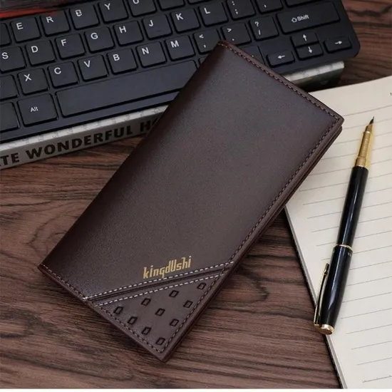 a Choice of Taste: Textured Black and Brown Men′s Wallet and Card Holder