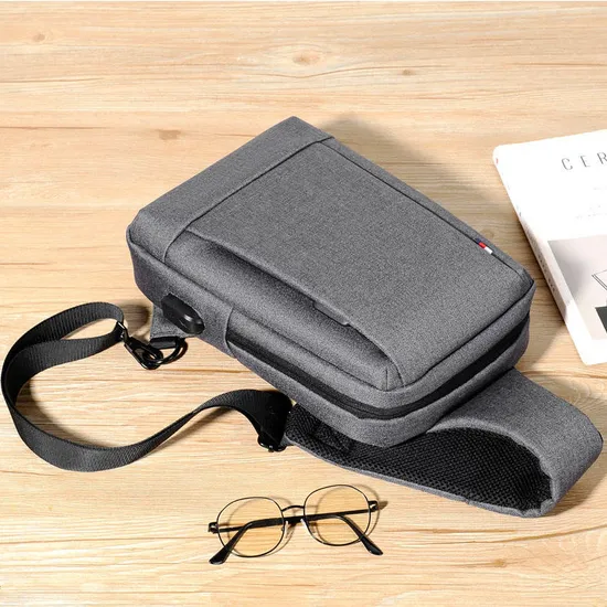 Factory Men′s Portable Oxford Cloth Chest Packs Sling Bag Crossbody Outdoor Sport Shoulder Waist Travel Baq with USB