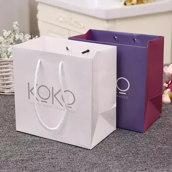 Wholesales High Quality Free Custom Gold Stamping Matte Luxury Fashion for Shoes Shopping Shipping Paper Packaging Bag
