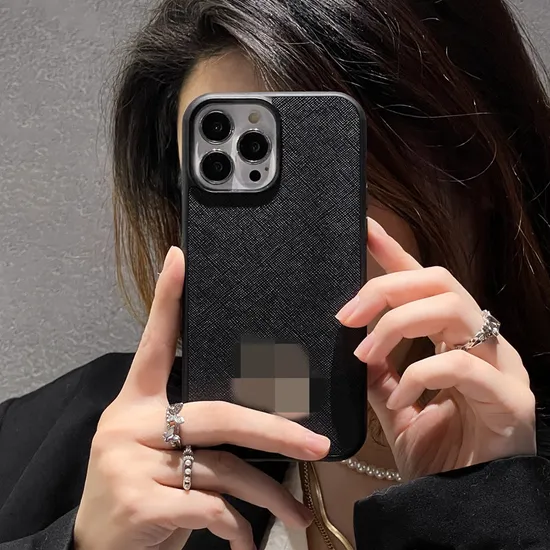 Fashionable Women′s Phone Case