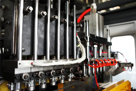 Full Automatic HDPE Plastic Jerry Can Extrusion Blow Molding Machine Syjiii-Sf-75-6 Made in China