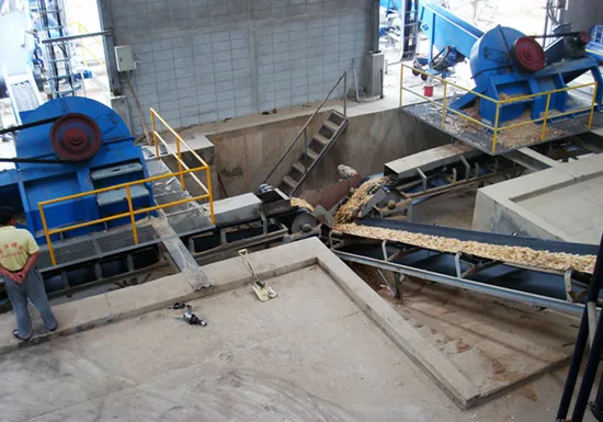 160kw Bx1600 Disc Wood Chipper Capacity 30-50 M³ /H