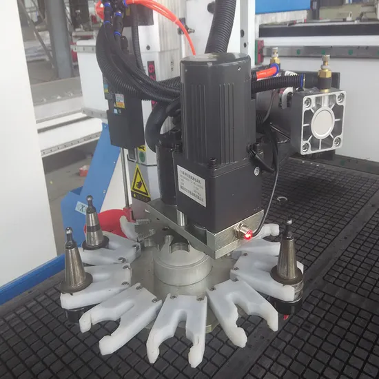 3 Axis Yaskawa Servo Motor Hsd Spindle Woodworking Atc CNC Router