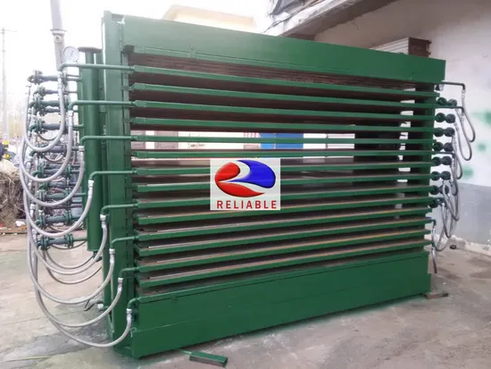 30mm Plywood MDF Wood Panel Cutting Machine Ck1325