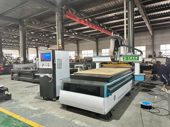 Atc CNC Router with Change Tool Engraving Wood Woodworking Machinery