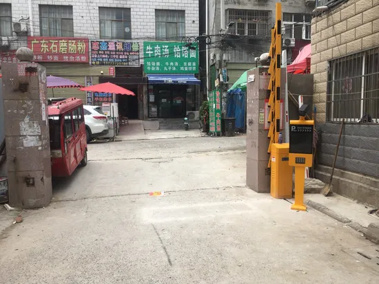 Boom Barrier Gate System High Speed Drop Arm Barrier Gate for Car Parking Management