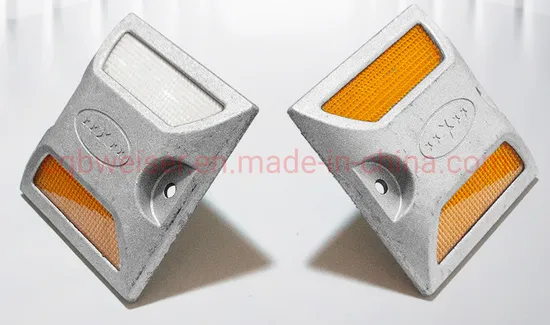 Road Side Reflectors Roadsafe Luminous Plastic Reflective LED Road Stud