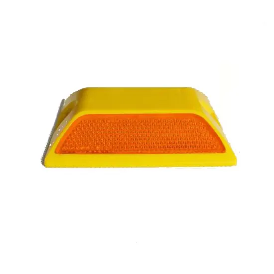 Road Safety Reflectors with Metallic Die Casting Plastic Reflective Mark