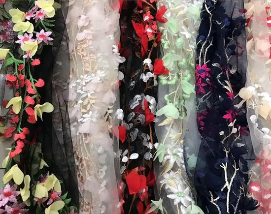 Many Colors Fashion Design Embroidery Lace Fabric for Dress