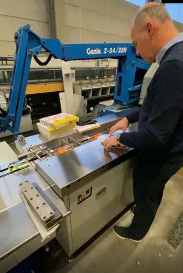 Double Wire Binding and Paper Punching Machine for Calendar