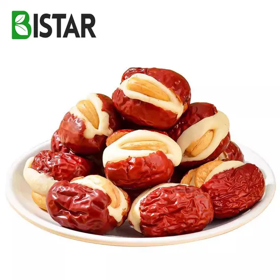Hot Selling Sweet and Delicious Cashew Puff Dates Chinese Snack Jujube Cashew Pie