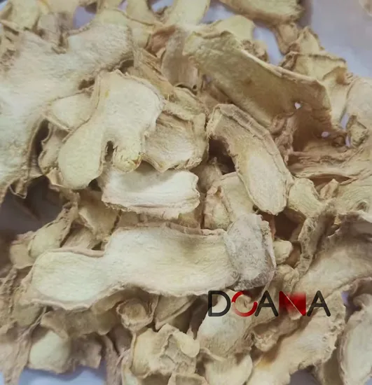 Made in China Good Price Spices Dehydrated Ginger Flakes