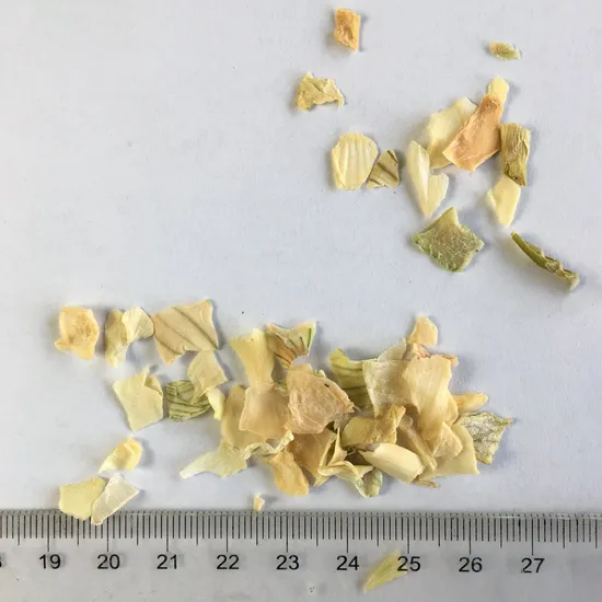 Supplier Directly Export Pure Natural Authentic Flavor Dried Vegetables Dehydrated Onion Flakes