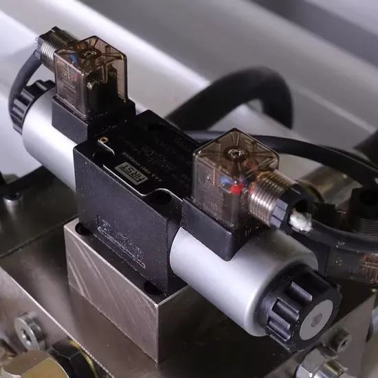 3-Year Knoppo Metal Sheet Bending Machine CNC Press Brake with CE