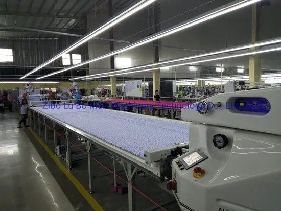 Custom-Made Industrial Manual Fabric Spreading Machine Table in Garment Factory