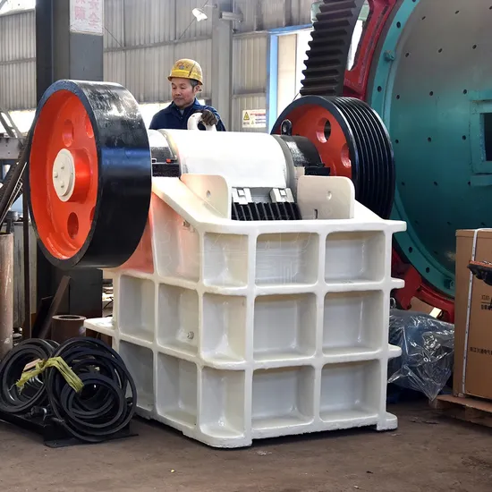 Pef 400*600 Large Tracked Hard Stone Jaw Crusher Milling Machine