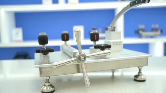 Pressure Calibrator Hand Pump Pressure Transmitter Calibrator