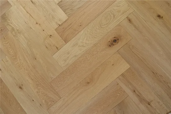 Hot Sales of Attractive Colors New Arrival Indoor Usage Herringbone Engineered Wood Flooring