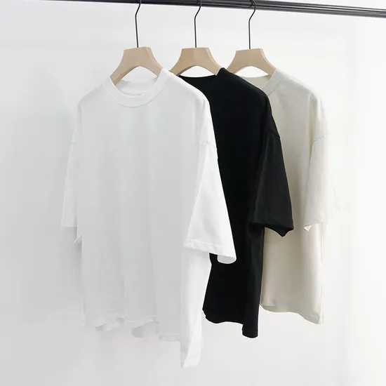 Custom Printing New Product Short Boxy Fit Style Cotton T-Shirt 230GSM American Drop-Shoulder Sleeve Men′s T-Shirt