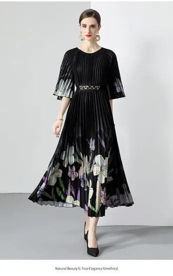 Stylish Loose Lace Waist Swing Skirt for Fall Fashion