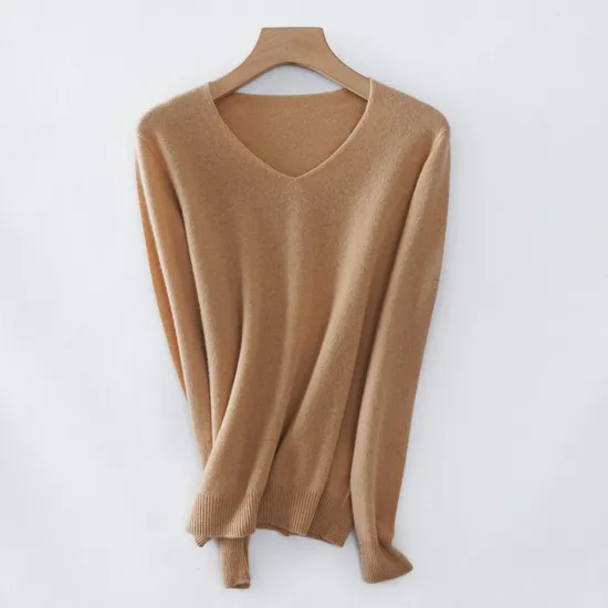 Hot-Sale Ladies Classic All Season Seamless Lightweight V-Neck Knitted Pullover Cashmere Sweater