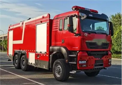 Customizable Fire Fighting Vehicle 3t 4X2 Foam Fire Truck