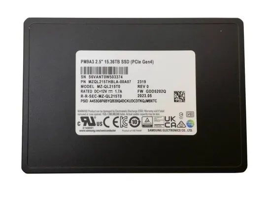 Pm9a3 15, 36 Tb Nvme Gen4 U. 2 7mm 6 800Mbps/4 000Mbps SSD - Mzql215thbla-00A07