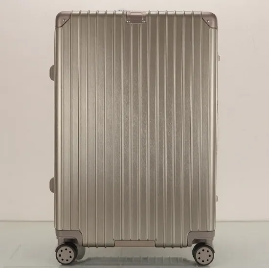 2023 Hot Selling PC Luggage Large Capacity Zipless Aluminum Frame Pure Metal Suitcases
