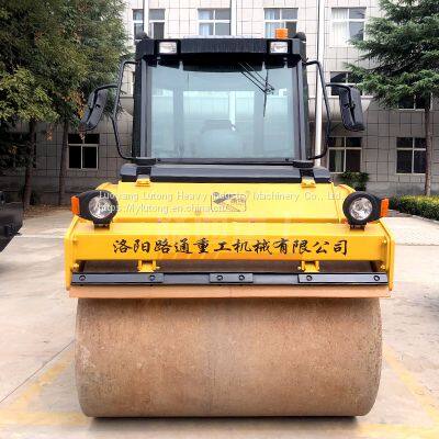 LTC208 8000kg Tandem Drum Roller